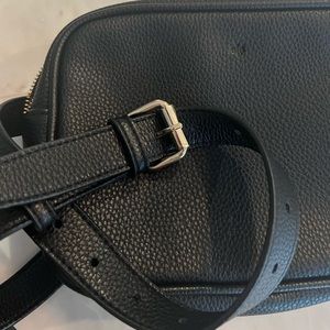 Ela Belt Bag – Black Pebble - Perfect Condition